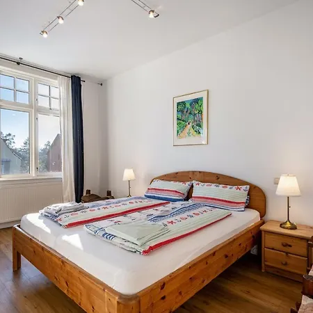 Haus Uebersee Timbuktu * Lübeck