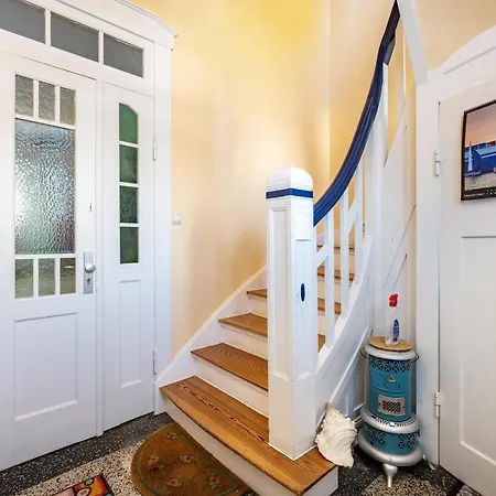 Haus Uebersee Timbuktu * Lübeck